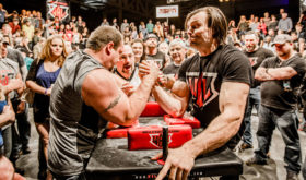 Шоу-единоборства короткого формата: Power Slap, BKFC, армрестлинг — правила, критерии победы, линии